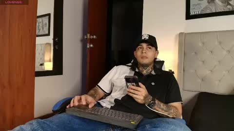 juan_alvarez18 online show from June 1, 2026, 5:09 am