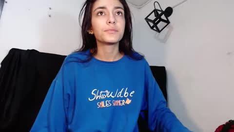    online show from November 19, 2025, 12:05 pm