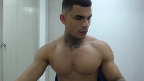 Snapshot of juan_gomez_1 chatting on January 4, 2025, 10:13 pm juan_gomez_1 online show from January 4, 2025, 10:13 pm