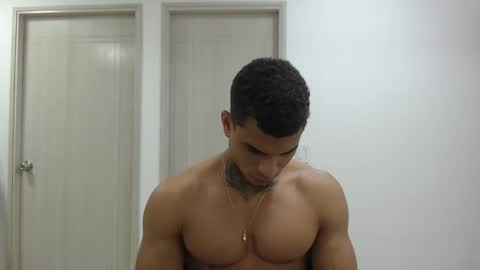 Snapshot of juan_gomez_1 chatting on January 30, 2025, 11:22 am juan_gomez_1 online show from January 30, 2025, 11:22 am