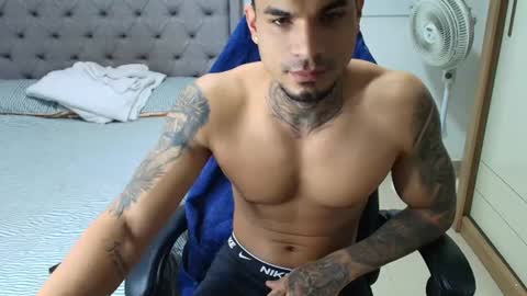 Snapshot of juan_gomez_1 chatting on July 29, 2026, 11:58 pm juan_gomez_1 online show from July 29, 2026, 11:58 pm