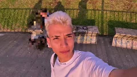 J U A N   L O V E R S online show from December 2, 2024, 4:31 pm