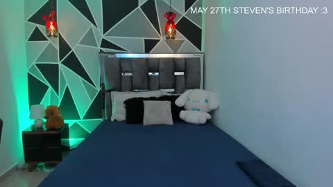 JuanSteven online show from May 24, 2026, 11:37 am