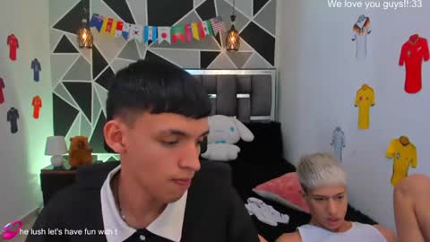Snapshot of juan_nd_steven chatting on June 24, 2026, 8:52 pm JuanSteven online show from June 24, 2026, 8:52 pm