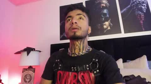 juancamilo66_ online show from October 22, 2025, 2:45 am