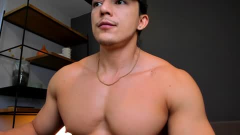 JUANDRES online show from June 25, 2026, 11:09 pm