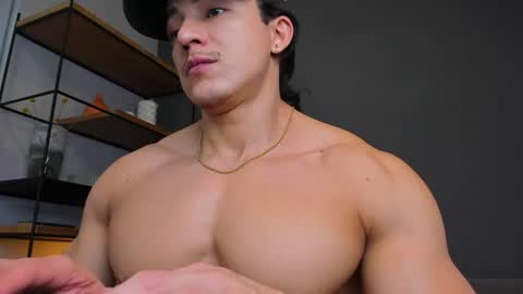 JUANDRES online show from July 15, 2026, 2:39 am