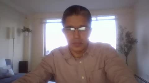 Snapshot of juanearth1 chatting on February 12, 2026, 10:27 pm juanearth1 online show from February 12, 2026, 10:27 pm