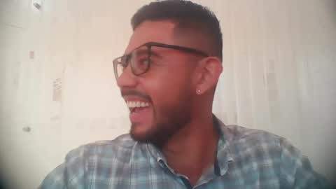 juanfe_style online show from March 19, 2026, 9:19 pm