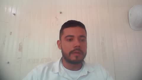 Snapshot of juanfe_style chatting on April 28, 2026, 6:57 pm juanfe_style online show from April 28, 2026, 6:57 pm