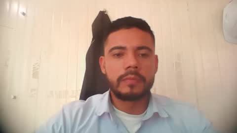 Snapshot of juanfe_style chatting on May 15, 2026, 2:24 pm juanfe_style online show from May 15, 2026, 2:24 pm