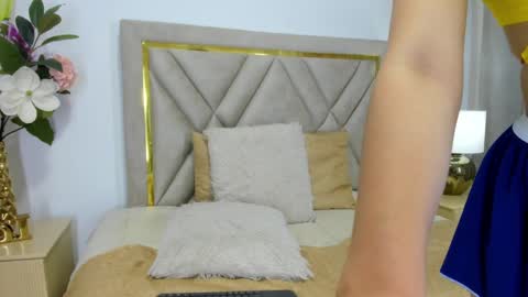 juanita_owens online show from December 6, 2024, 6:28 pm