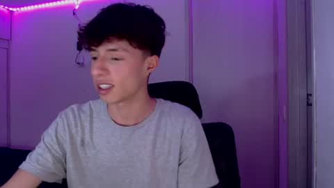 juanmres online show from February 5, 2026, 12:26 am