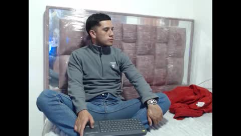 Snapshot of juanperez1999777 chatting on September 29, 2025, 9:52 pm juanperez1999777 online show from September 29, 2025, 9:52 pm