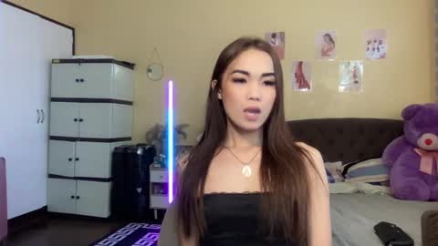 EloiseMoree online show from January 4, 2025, 3:18 am