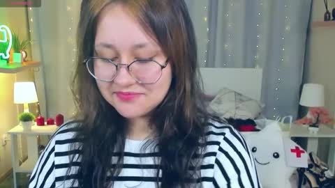 Snapshot of judithsilva chatting on December 20, 2025, 3:19 pm JudithSilvia online show from December 20, 2025, 3:19 pm