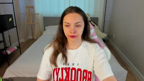 Judy Lewis online show from April 21, 2026, 1:29 am