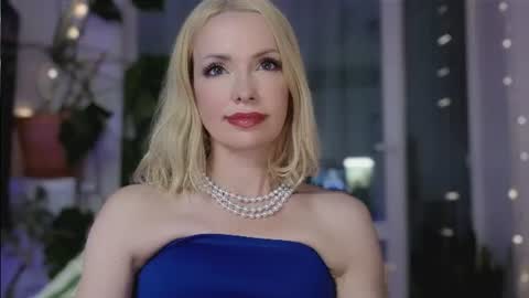 Goddess Julia online show from July 23, 2026, 6:28 pm