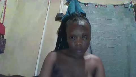 juice_petite3 online show from January 26, 2025, 7:20 pm