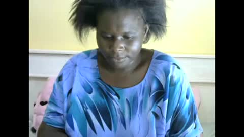 zainabu online show from December 4, 2024, 7:34 pm