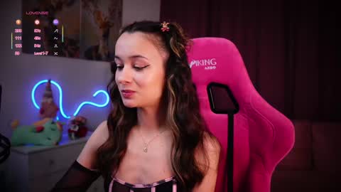 Snapshot of juicy___angel chatting on February 8, 2025, 1:11 pm Angelina online show from February 8, 2025, 1:11 pm