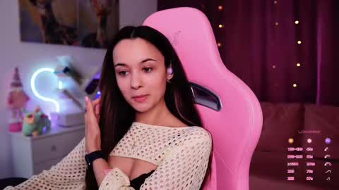 Snapshot of juicy___angel chatting on September 10, 2025, 10:04 am Angelina online show from September 10, 2025, 10:04 am