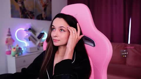 Snapshot of juicy___angel chatting on September 15, 2025, 10:48 am Angelina online show from September 15, 2025, 10:48 am