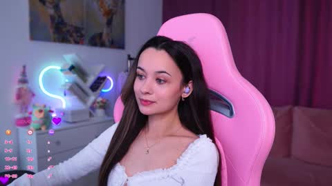 Snapshot of juicy___angel chatting on October 6, 2025, 11:18 am Angelina online show from October 6, 2025, 11:18 am