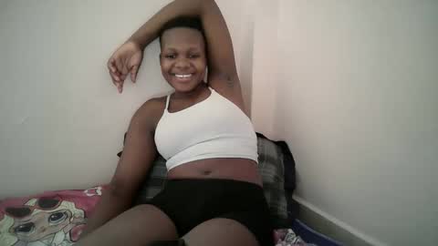 juicy_bella2 online show from September 29, 2025, 10:31 am