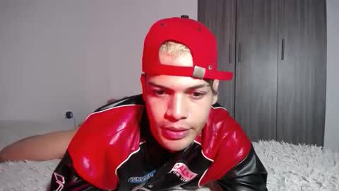 Miguel online show from October 21, 2025, 2:01 am