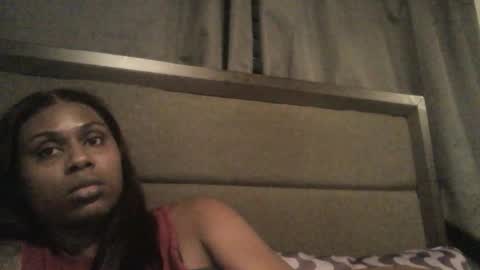 JuicyExotic online show from November 10, 2025, 7:40 am