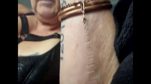 Juicygina  online show from December 5, 2024, 12:55 pm