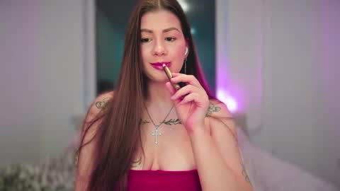 Elena online show from November 13, 2025, 3:55 pm