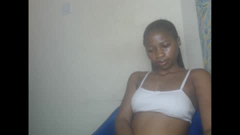 juicypiexx online show from January 25, 2025, 2:15 am