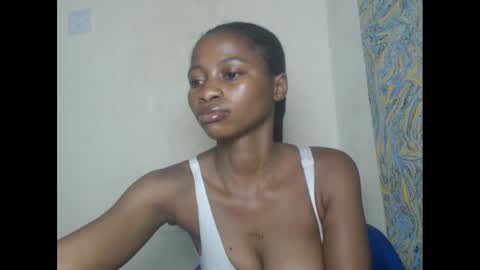 juicypiexx online show from February 4, 2025, 1:13 am