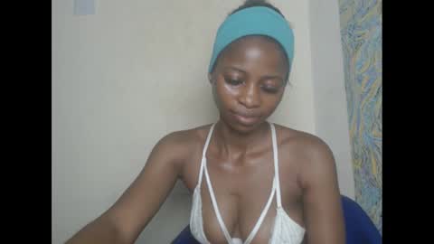 juicypiexx online show from February 12, 2025, 1:30 am