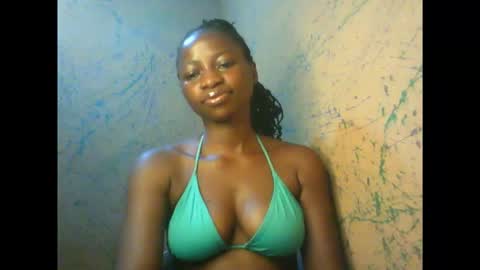 juicypiexx online show from September 15, 2025, 1:05 am