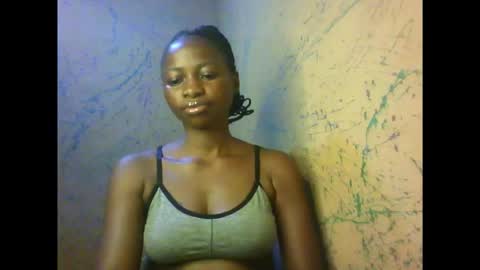 juicypiexx online show from September 15, 2025, 10:32 pm