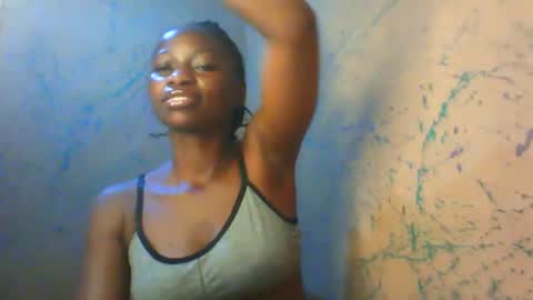 juicypiexx online show from September 16, 2025, 3:24 pm