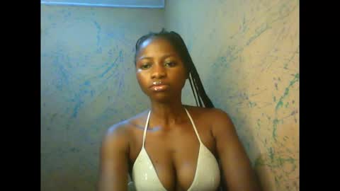 juicypiexx online show from September 30, 2025, 12:26 am
