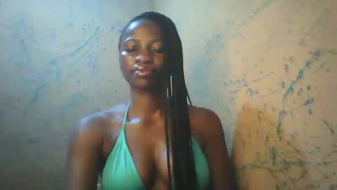 juicypiexx online show from October 10, 2025, 3:22 pm