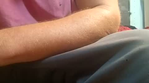 juicyweiner online show from October 9, 2025, 2:53 am