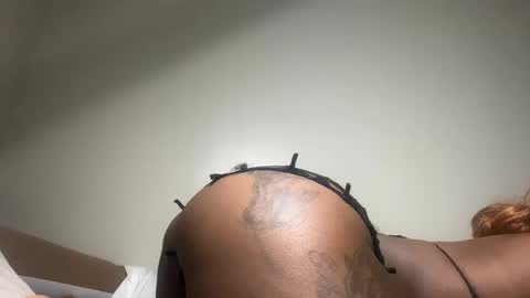 juicyy_mochaa online show from October 23, 2025, 3:06 am