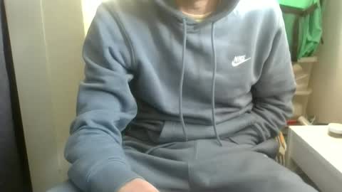 Snapshot of juju78juju chatting on December 3, 2025, 9:18 am juju78juju online show from December 3, 2025, 9:18 am