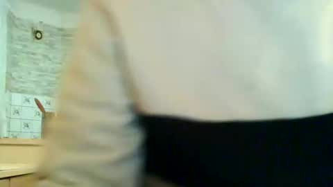 jul_lien online show from January 5, 2025, 4:16 pm