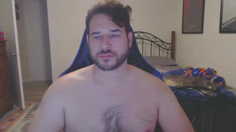 jules25 online show from January 5, 2025, 12:42 am