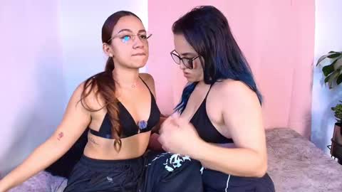 Jules and Gia online show from January 31, 2026, 7:11 pm