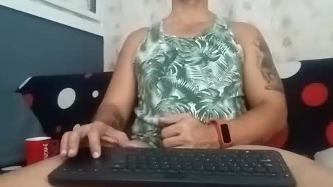 juleslake2 online show from October 27, 2025, 11:36 am