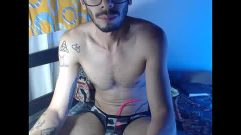 Snapshot of julfigo chatting on June 6, 2026, 3:00 am Julfigo online show from June 6, 2026, 3:00 am