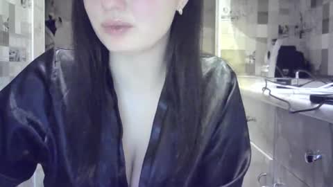 julia69009 online show from February 7, 2025, 12:20 am